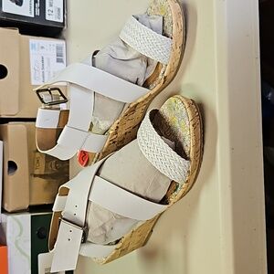 Girl Mia white woven Wedge